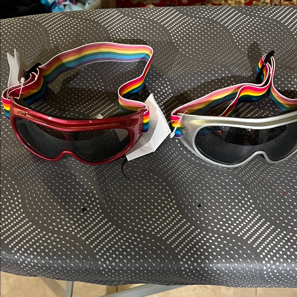 GAP Kids Sunglasses - Pink and White with Rainbow Strap